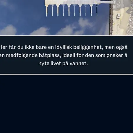 Flott, Trivelig Fritidsbolig Med Fantastisk Utsikt - Batplass - Solrik, Romslig Terrasse - Kjekke Aktivitetsmuligheter Feriehus